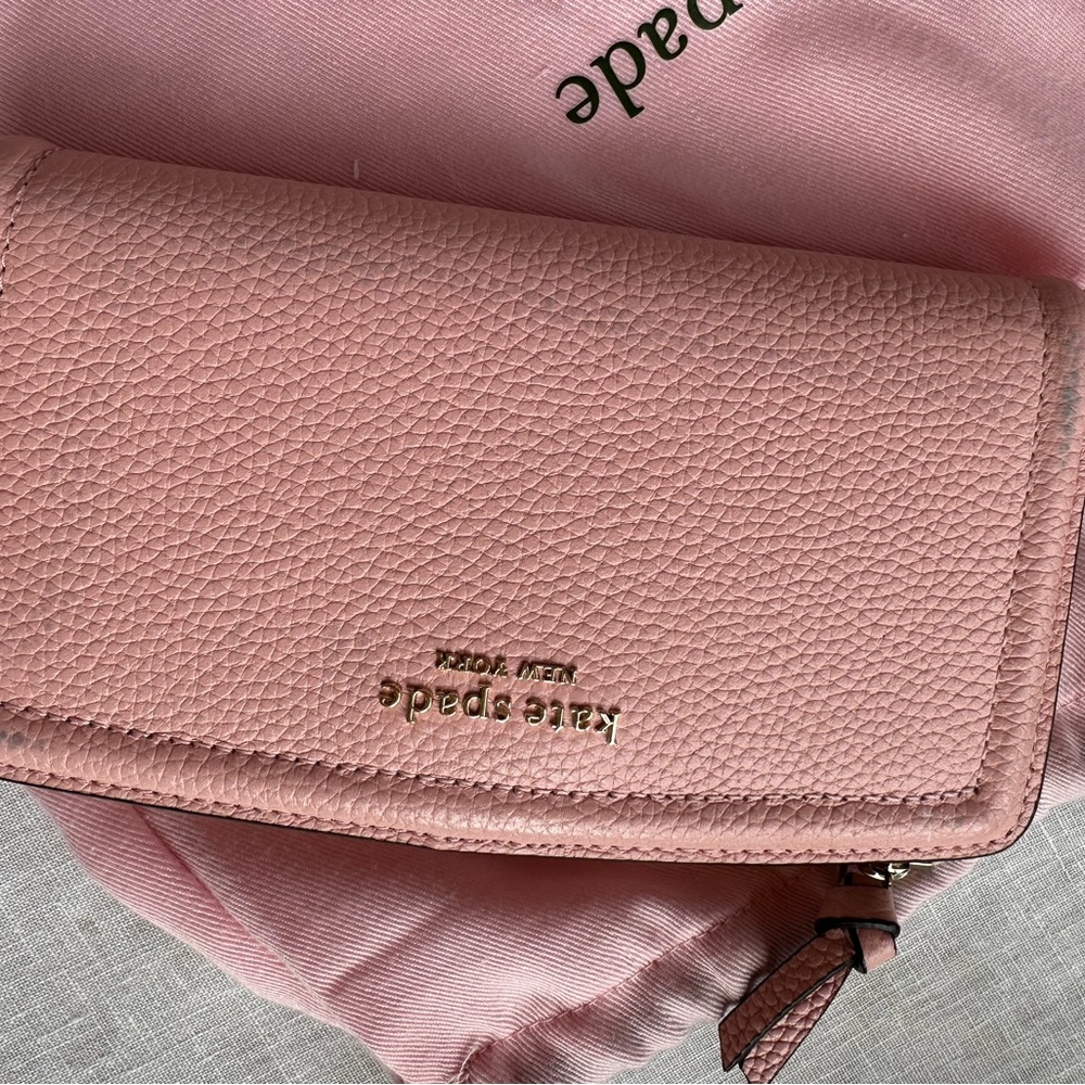 Kate Spade Lena Continental Pink Pebbled Leather Zip Wallet Large. 
Dust bag. - Picture 4 of 7